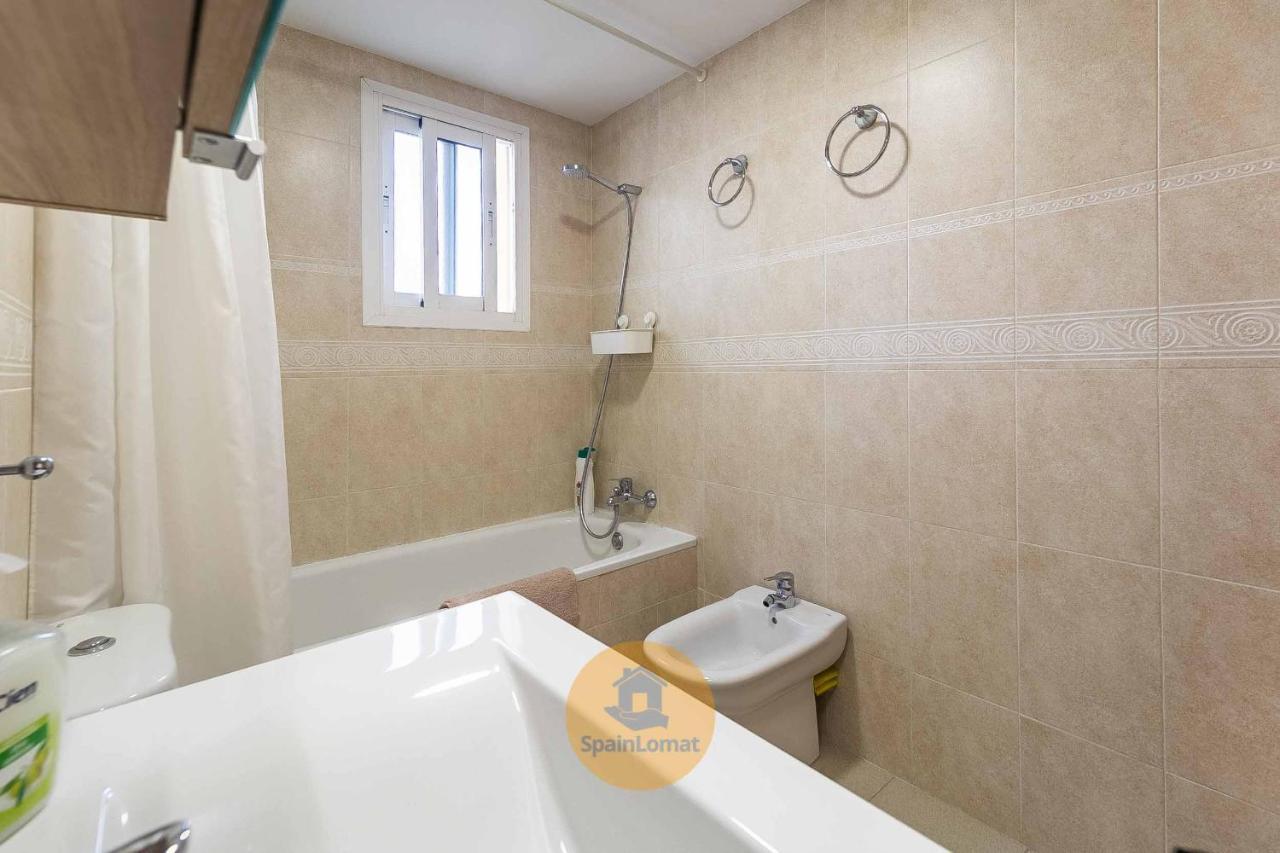 Nice 2 Bedroom Apartment For Family In Los Pacos Fuengirola Bagian luar foto