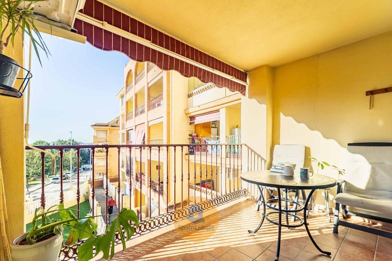 Nice 2 Bedroom Apartment For Family In Los Pacos Fuengirola Bagian luar foto